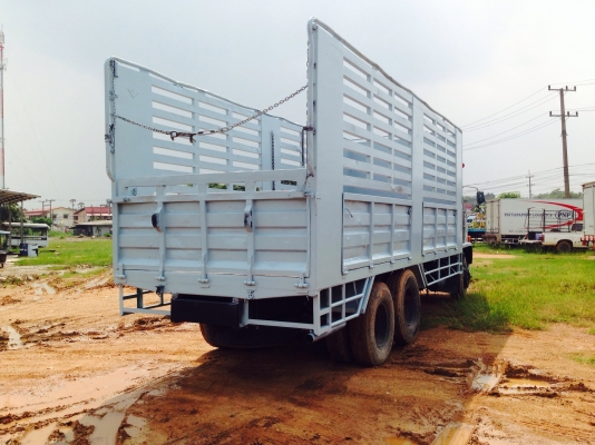 อีซูซุ10ล้อยาว7เมตรเพลาเดียว