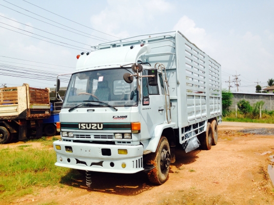 อีซูซุ10ล้อยาว7เมตรเพลาเดียว