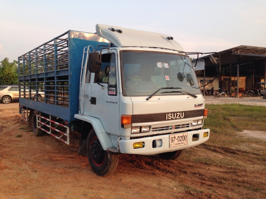 6ล้ออีซูซุROCKYยาว6เมตร 6ล้ออีซูซุROCKYยาว6เมตร