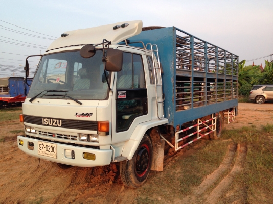 6ล้ออีซูซุROCKYยาว6เมตร 6ล้ออีซูซุROCKYยาว6เมตร