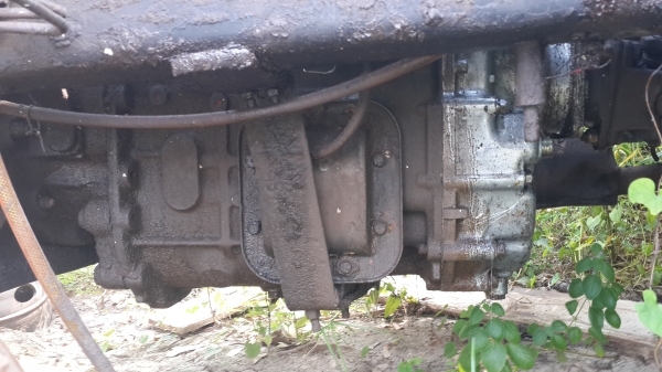 ขายด่วนรถโม่ปูนสิบล้อสองเพลาโม่ได้สองลูกมีใบซื้อขายZMเครื่อง6D16โม่ตรงอุปกรณ์ครบขายตามสภาพรีบจองเลย0801515451