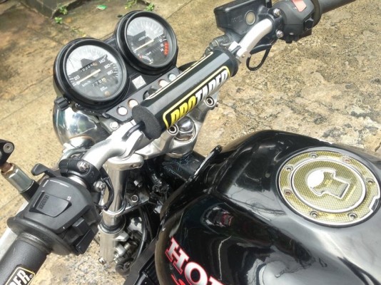 ต้ำพระราม2ขาย cb400ปี93สภาพตามรูป อินวอยพรบ.ครบไฟออกครบ ท่อสูตรอะไหล่แต่งตามรูปครับ(รับ-แลก-เทิร์นทุกรุ่น)