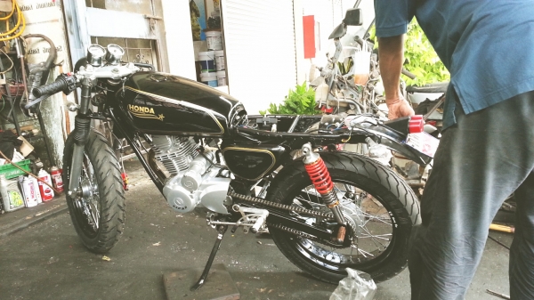 ขาย GTOแต่งคาเฟ่เหมือนพวกcg,wing,jxวางlifan200ccมีเล่มพร้อมโอน