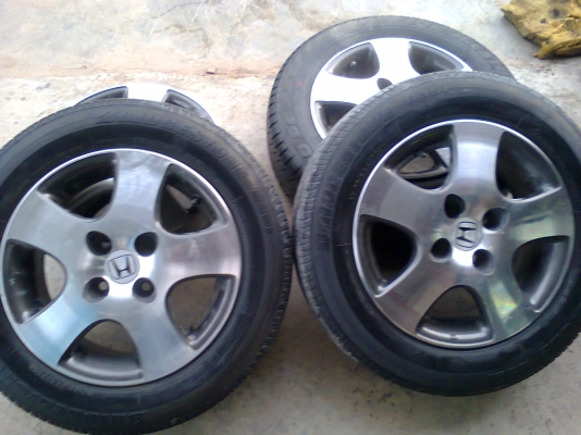 แม็กเดิมแท้ๆขอบหนาๆ R14 4/100 ราคาถูกพร้อมยาง