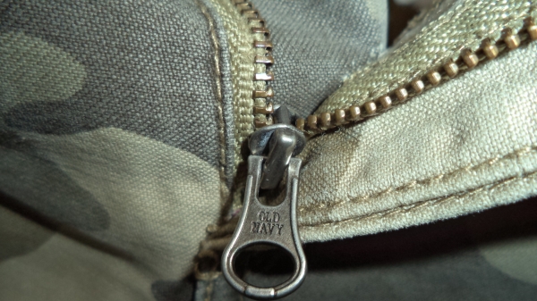 กางเกงขาสั้น OLD NAVY ขนาดเอว 30-31 กางเกงขาสั้น OLD NAVY ขนาดเอว 30-31