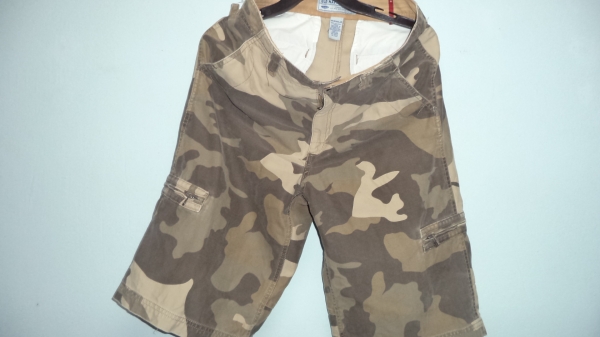 กางเกงขาสั้น OLD NAVY ขนาดเอว 30-31