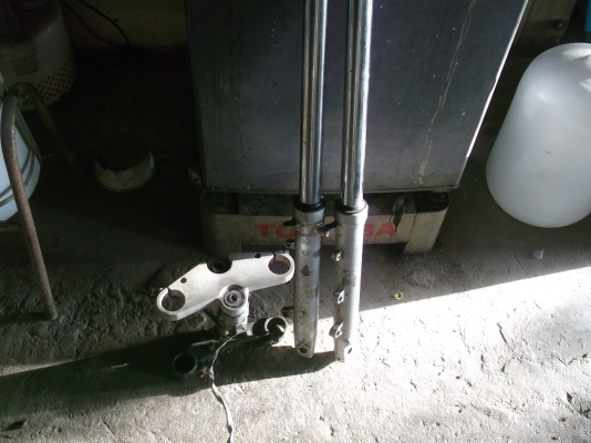 ขายโช๊คหน้า fzr250