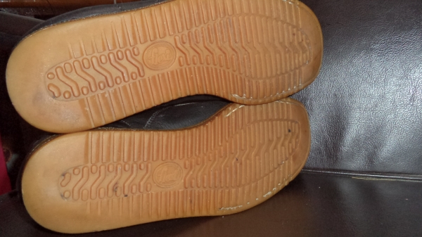 รองเท้าหนังแท้ Flexi วัดความยาว 27 cm รองเท้าหนังแท้ Flexi วัดความยาว 27 cm