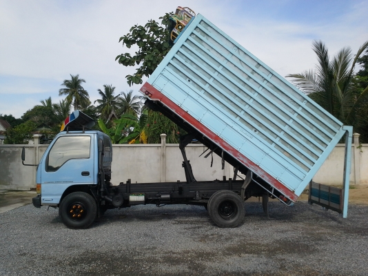 ขาย 6 ล้อ ISUZU NPR 120 ดั้มเกษตร (รถห้าง)  ด่วนๆ