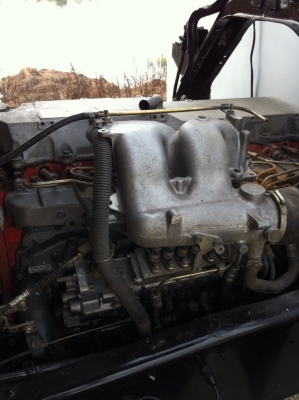 รถบรรทุก ISUZU  รถเทรลเลอ10ล้อ2เพลา. เบรคทริฟฟี. พวงมาลัยพาวเวอร์.  210 แรงม้า. ติดต่อ คุณเบียร์. 087-8238885