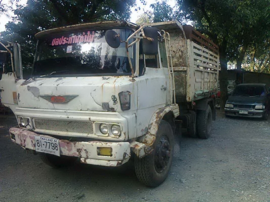 ขายรถ 6 ล้อดั้ม KL300 ยาง 900 เครื่อง EH700