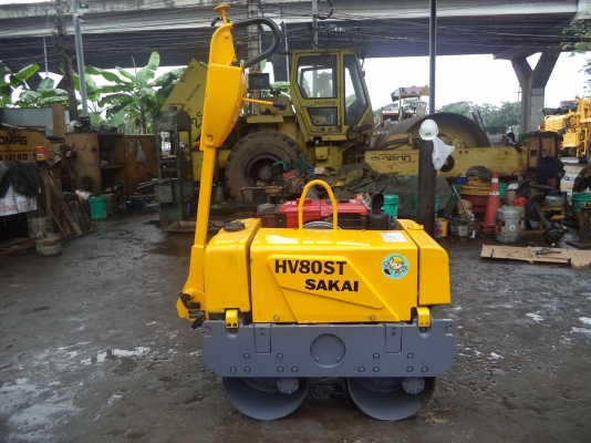 รถบดเดินตาม SAKAI รุ่น HV80ST