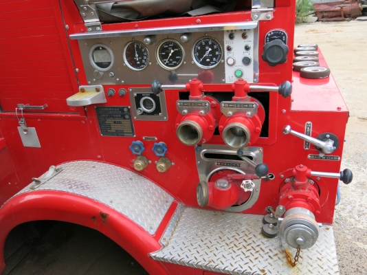 ขาย!!! ตู้ดับเพลิงติดหลังรถ นำเข้าจากญี่ปุ่น