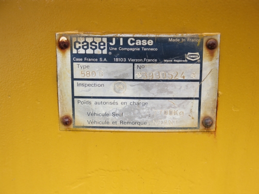 ขาย!!! รถหน้าตักหลังขุด สภาพสวย พร้อมใช้งาน