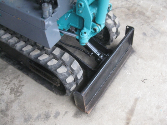 ขายรถขุดKOMATSU PC03-7 พร้อมใช้งาน ขายรถขุดKOMATSU PC03-7 พร้อมใช้งาน