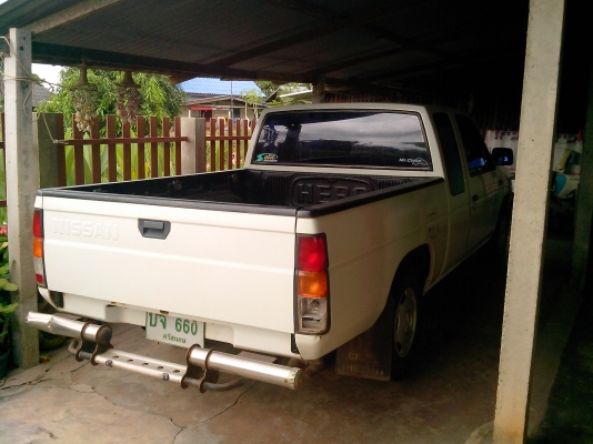 NASSAN BIG M 2700 ปี 40 เล่มทะเบียน