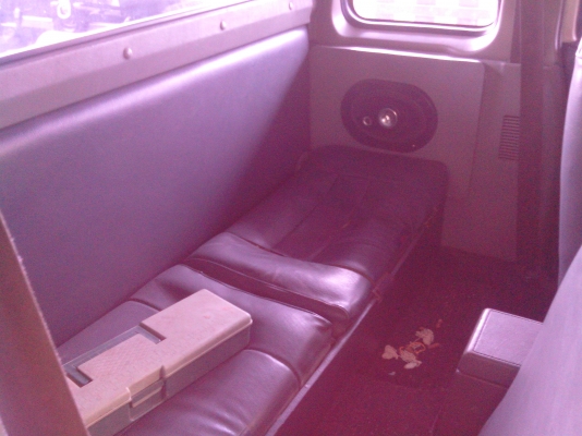 NASSAN BIG M 2700 ปี 40 เล่มทะเบียน