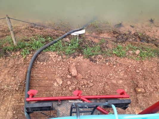 ขายรถน้ำ 6 ล้อ ยาว 4.30 เมตร  ปี 40  เครื่อง 140 แรง