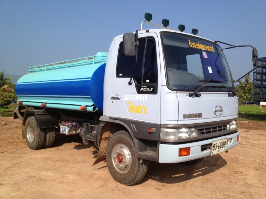 ขายรถน้ำ 6 ล้อ ยาว 4.30 เมตร  ปี 40  เครื่อง 140 แรง