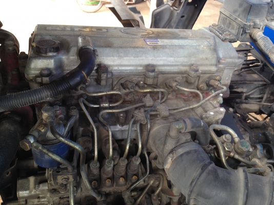 ขายรถน้ำ 6 ล้อ ยาว 4.30 เมตร  ปี 40  เครื่อง 140 แรง