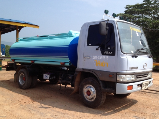 ขายรถน้ำ 6 ล้อ ยาว 4.30 เมตร  ปี 40  เครื่อง 140 แรง