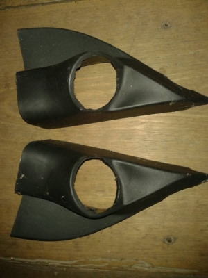 ขาย กระจังหน้า vigo JRD กับ หูช้างใส่สวิตเตอร์ ราคา 1,000 บาท