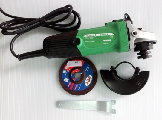 ขายลูกหมู เครื่องเจียร Hitachi G10SS ราคาเพียง 900 บาท