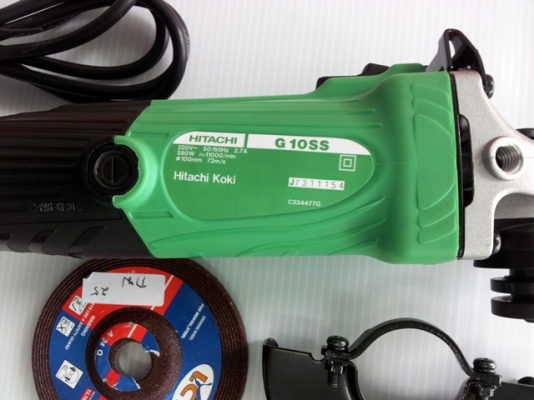 ขายลูกหมู เครื่องเจียร Hitachi G10SS ราคาเพียง 900 บาท ขายลูกหมู เครื่องเจียร Hitachi G10SS ราคาเพียง 900 บาท