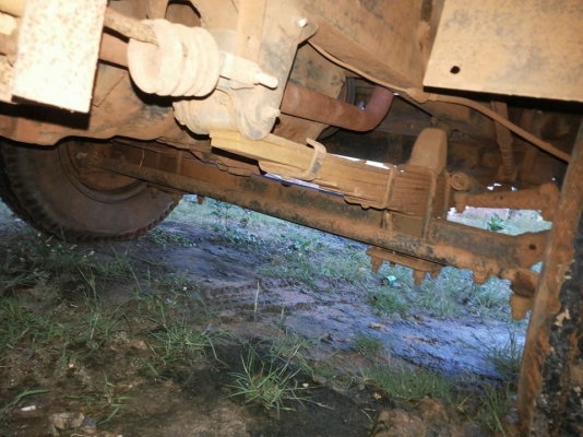 "ราคา 200,000 บ.ต่อรอง"ขายแต๋น6ล้อสภาพดีพร้อมใช้งาน เครื่องKUBOTA RT110 11แรง เครื่องดีแรงติดง่าย ช่วงล่าง85 เกียร์BU สโลวกลาง คัสซีหน้า 5 คานหน้าเดิม พ.ธรรมดา กระบะพื้นไม้คอกไม้สภาพดี ไม่แตไม่หัก ยาว 2.5ม. จัดได้ 4-5ตันสบาย พร้อมใช้ พร้อมลุยงาน