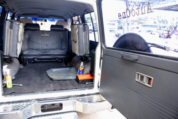 ปาเหลื่ยม1993 4WD