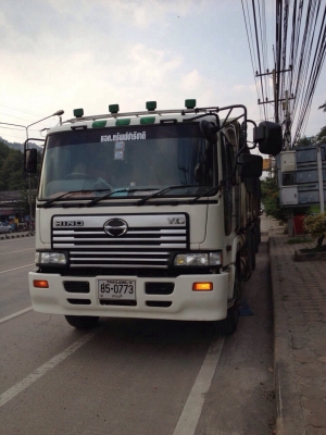 ขายด่วน รถบรรทุก 10ล้อดั๊ม HENO 320แรง ใช้ ก๊าช NGV พร้อมใช้งานค่ะ