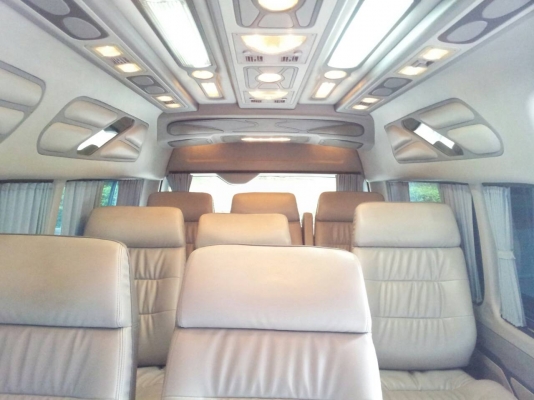 ขาย รถตู้  toyota commutor