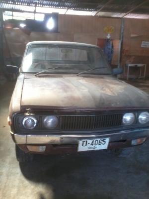 ขายรถดัทสัน 1300 ชีฃี  สภาพเดิม ๆๆ ขายตามสภาพ 25000ไม่ลดแล้วขาดทุนครับ เอาไปเลย  ครับผม