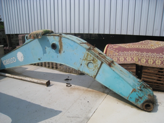 ขายบูมแม้คโคร kobelco 200mark 5 ราคา20000บาท