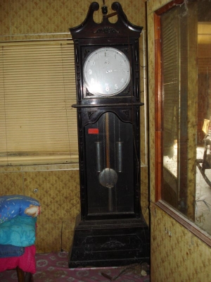 นาฬิกาตั้งพื้นตู้นกหัวมงกุฏ สภาพสวย