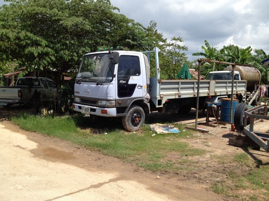 ขายhino FC3Jสภาพเดิมทุกอย่างพร้อมใช้งาน