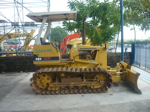 รถดันดิน Komatsu D21-6 รถเก่านอก นำเข้าจากญี่ปุ่น สภาพเดิมๆ ยังไม่ผ่านการใช้งานในไทย100\%