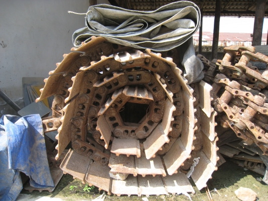 ขายโซ่พร้อมใบมี2คู่ kobelco