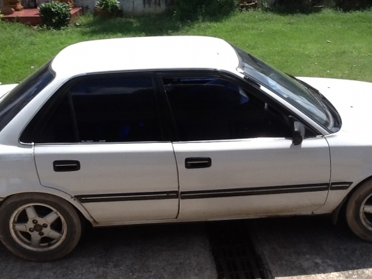 ขายtoyota corolla โดเรม่อน ไฟยาว เครื่อง1600 ติดแก๊ซlpg