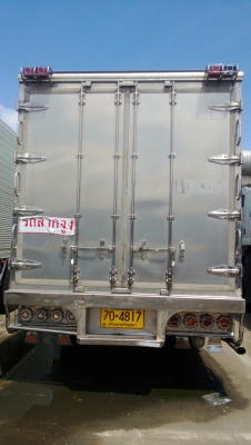รถบรรทุก6 ล้อ พร้อมครบอุปกรณ์สภาพดี