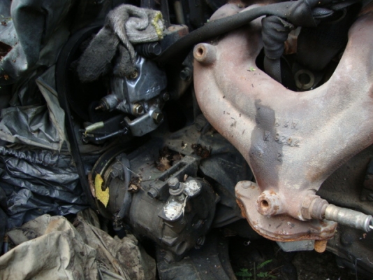 ขายเครื่องมิตซูท้ายเบ็นซ์1,500cc auto