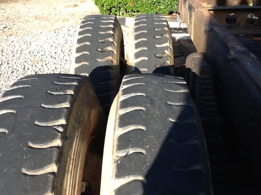 ขายสิบล้อหน้ายาวสองเพลา 130000 ราคาตัดอะไหล่