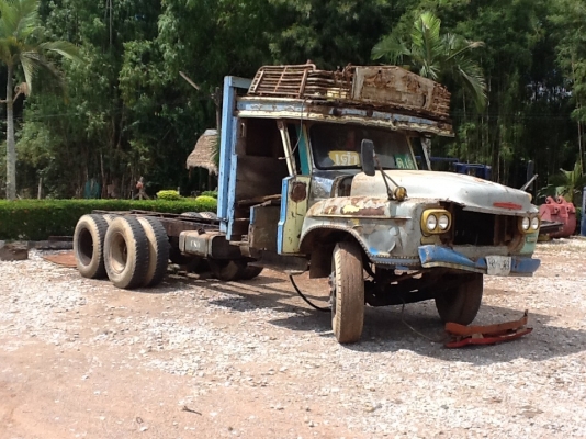 ขายสิบล้อหน้ายาวสองเพลา 130000 ราคาตัดอะไหล่