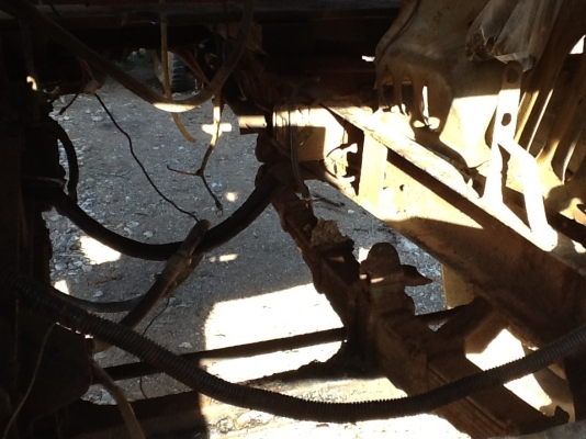 ขายสิบล้อหน้ายาวสองเพลา 130000 ราคาตัดอะไหล่