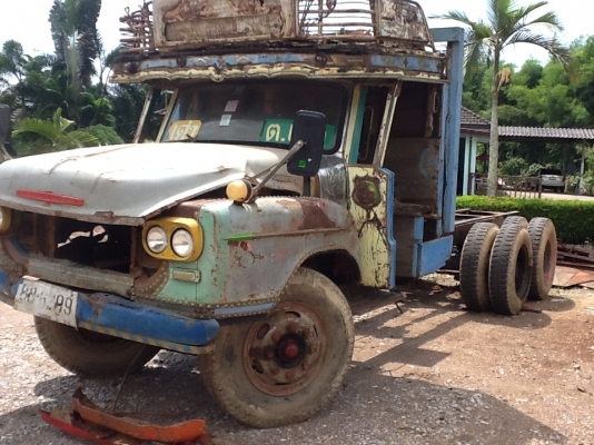 ขายสิบล้อหน้ายาวสองเพลา 130000 ราคาตัดอะไหล่