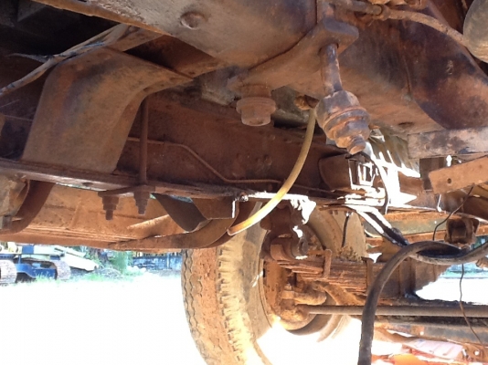 ขายสิบล้อหน้ายาวสองเพลา 130000 ราคาตัดอะไหล่