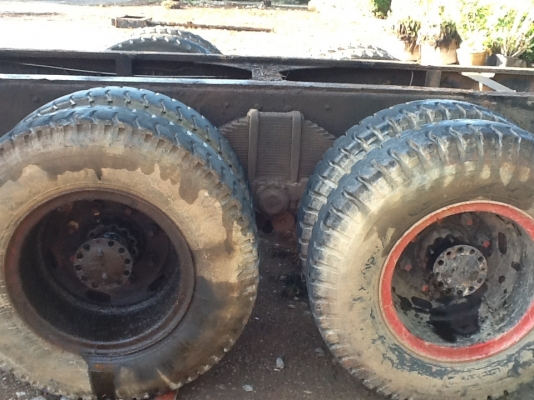 ขายสิบล้อหน้ายาวสองเพลา 130000 ราคาตัดอะไหล่