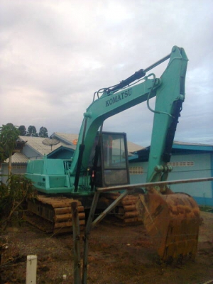 ขาย Komatsu PC 100 รุ่น 3 ขาย Komatsu PC 100 รุ่น 3