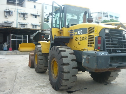 รถตักล้อยาง Komatsu WA270-5 รถเก่านอก สภาพเดิมๆ สวยไร้ที่ติ พร้อมใช้งาน