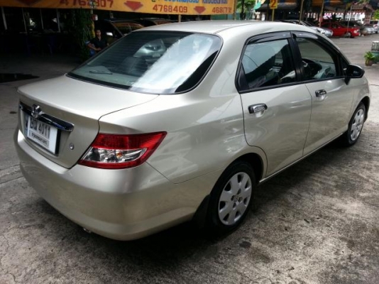 ขายด่วน HONDA CITY 1.5 IDSI 2003 ขายด่วน HONDA CITY 1.5 IDSI 2003